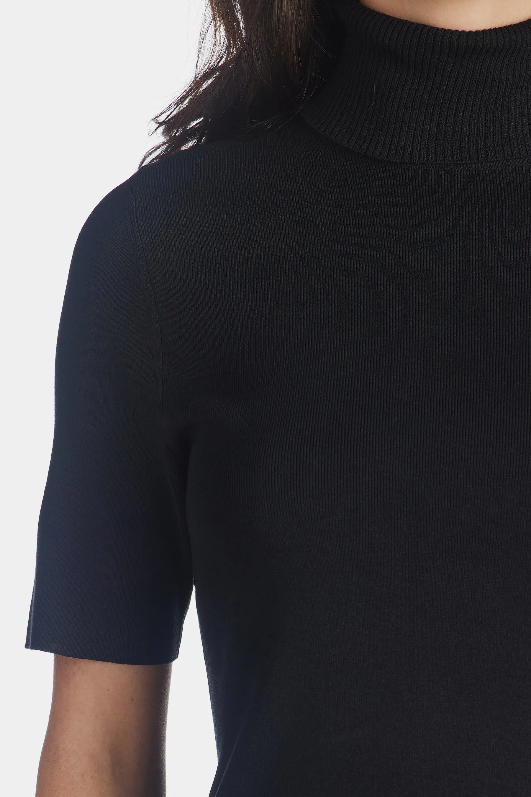 Half Sleeve Turtleneck